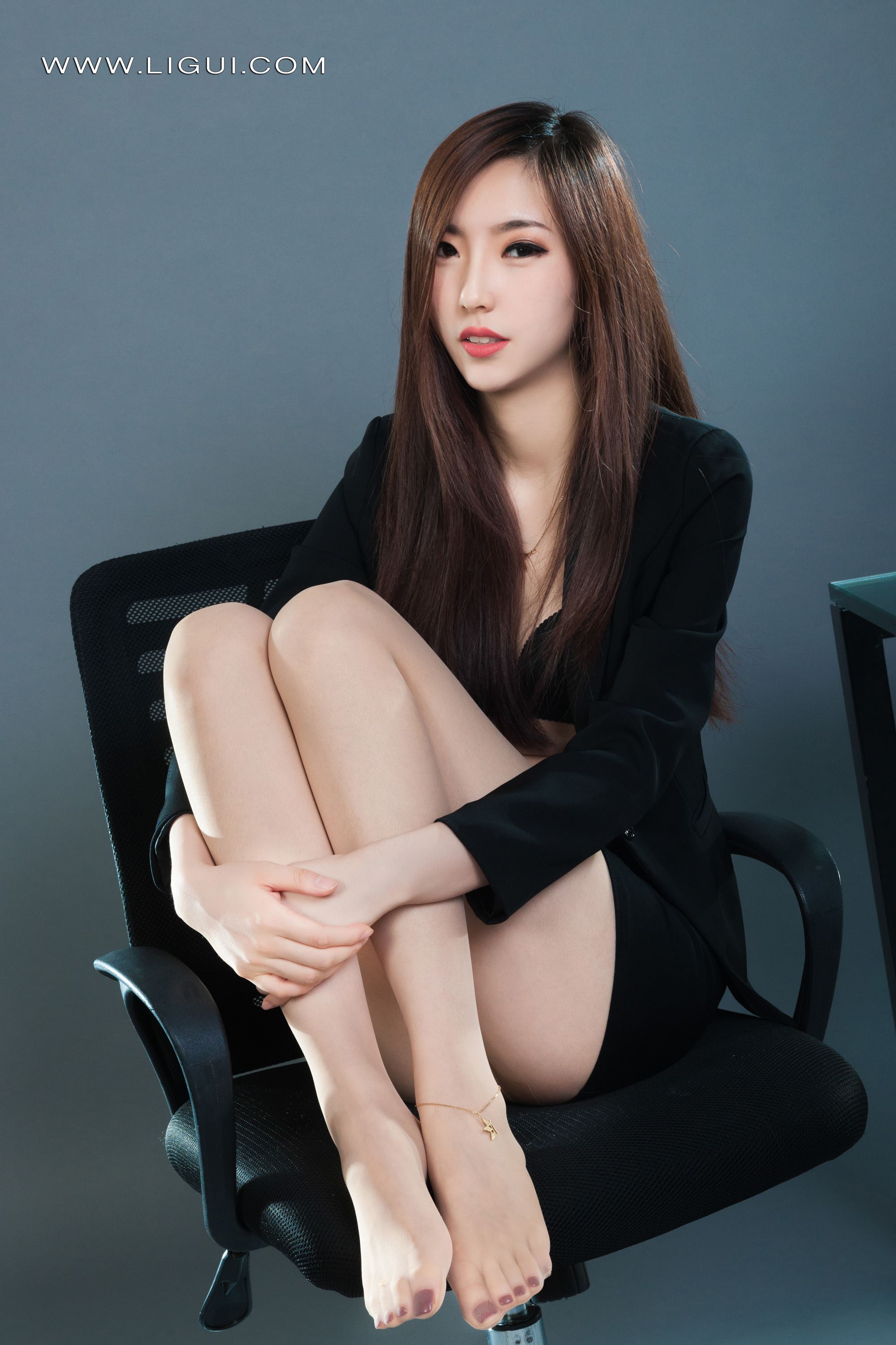 Ligui丽柜 2022.03.16 《客服的足饮》小航